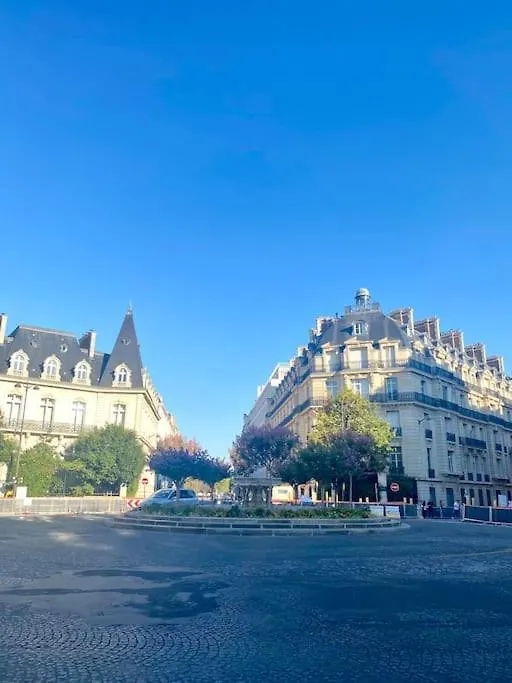 Appartement Studio Champs Elysees Paris